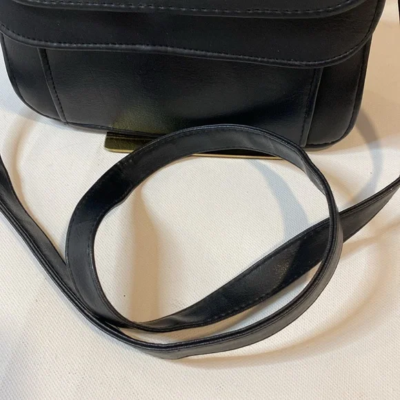 Dolce Vita Black Leather Crossbody - Picture 3 of 13